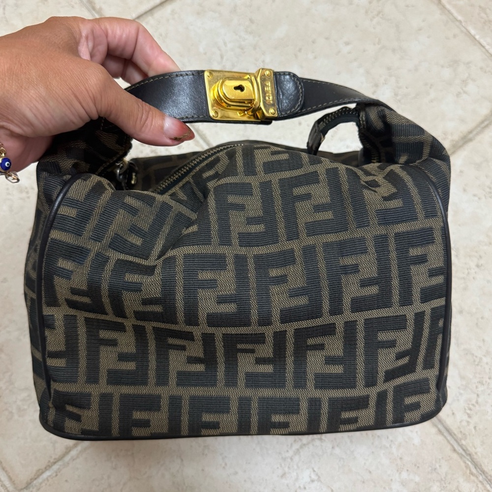 Fendi Tan Monogram Zip Bag w/matching wallet Worm